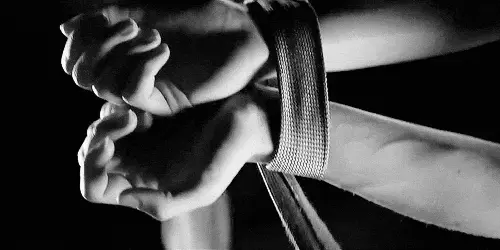 【西檬之家】的新手指南：BDSM中的M受虐者全面解析